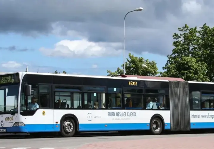 Ile naprawdę zarabia kierowca ZKM Gdynia? Sprawdź wynagrodzenia i warunki pracy