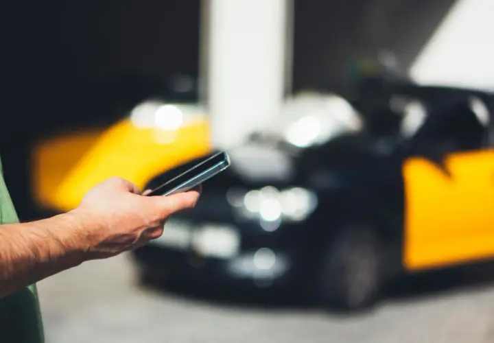 Jak znaleźć kierowcę Ubera szybko i bez problemów – praktyczne porady