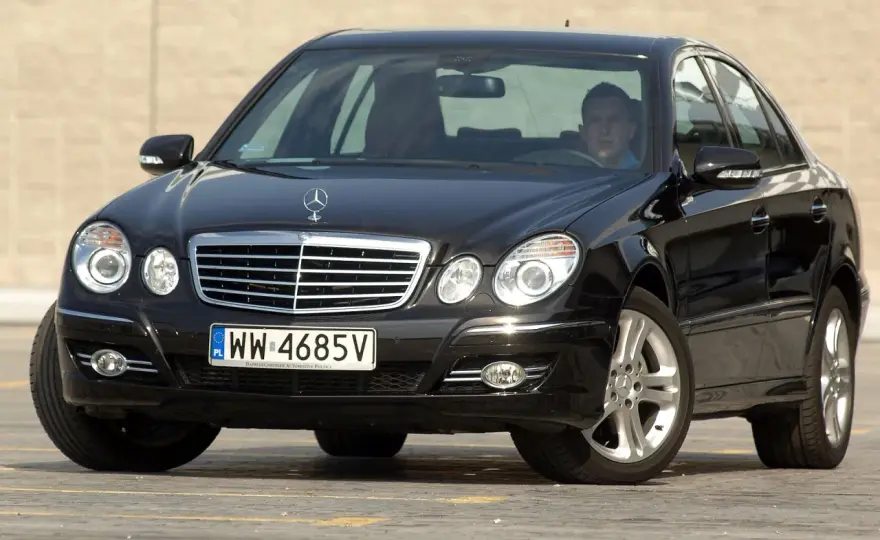 Mercedes W211 jaki silnik - poznaj najlepsze opcje i ich wady
