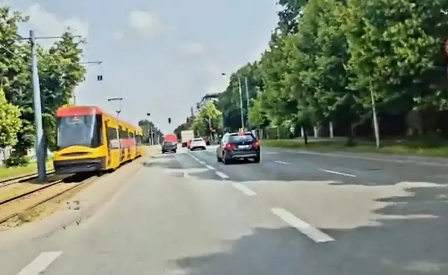 Ile zarabia kierowca autobusu w Norwegii? Zaskakujące fakty o wynagrodzeniu